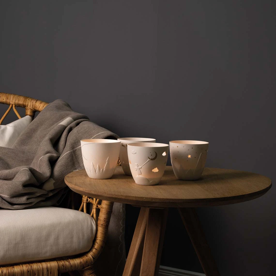 Poesielicht Engel Gold Porzellan 9cm 3 Poesielicht Engel Gold Porzellan 9cm – Bild 3